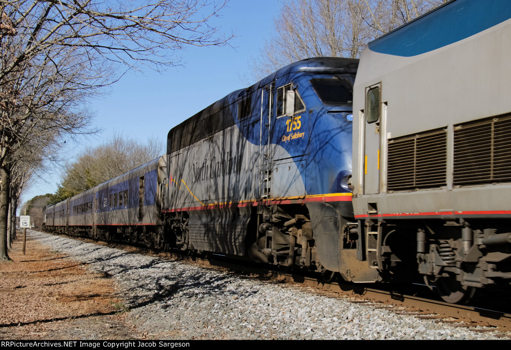 Amtrak 73